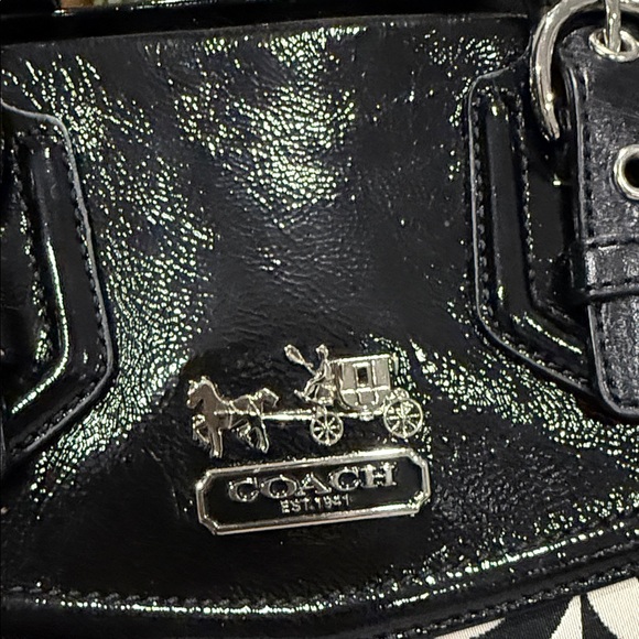 Coach Monochrome Patterned Shoulder Bag - Picture 4 of 17